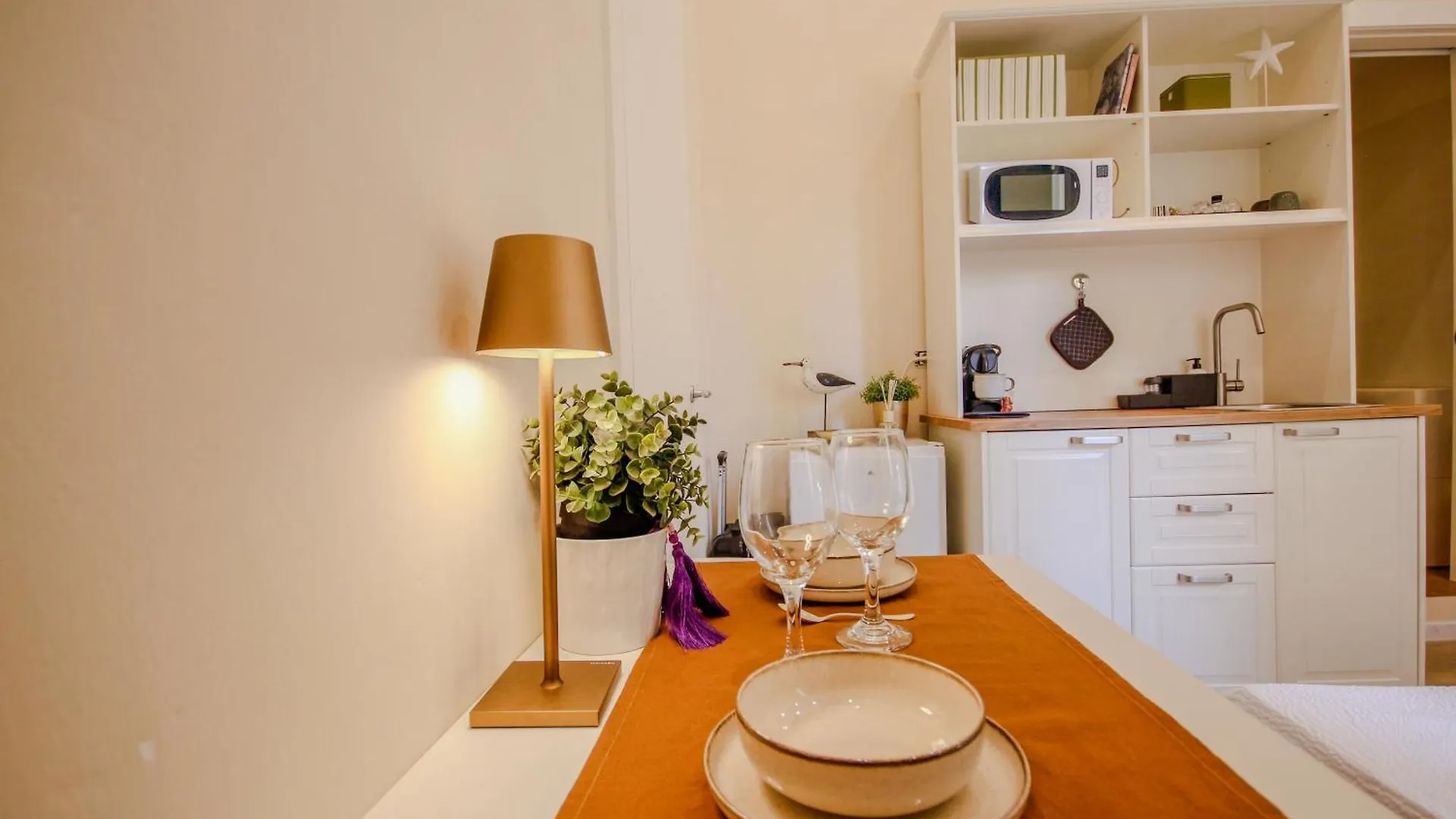Novella Golden Loft Apartment Florence